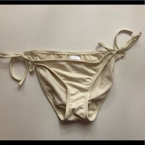 Bikini bottoms